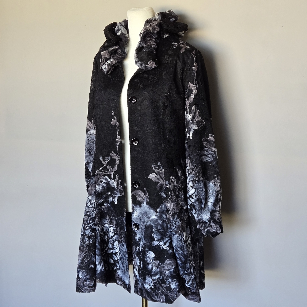 VTG Gothic Punk Whimsigoth Black Floral Lace Ruffled Collar Button Front Coat - Picture 2 of 11